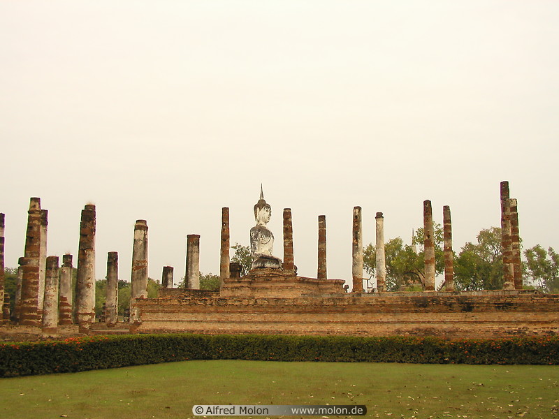 57  Sukhotai - Wat Mahathat