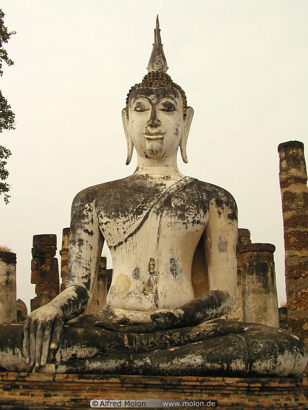 63  Sukhotai - Buddha