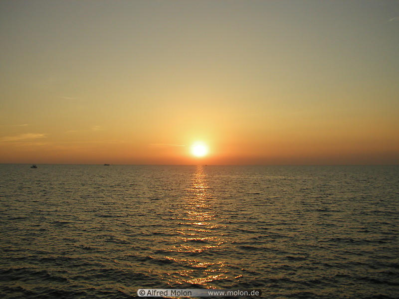 85  Koh Samet - Sunset
