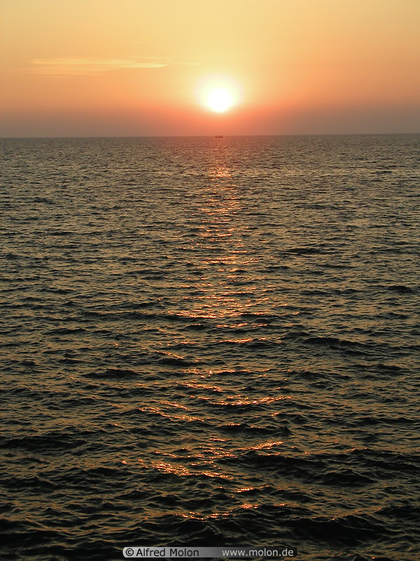 87  Koh Samet - Sunset