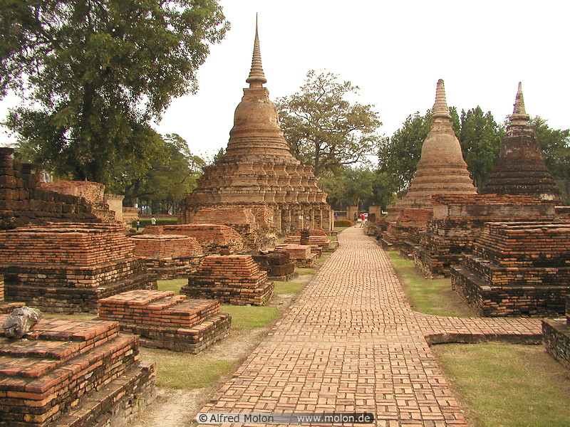 01 Wat Mahathat 