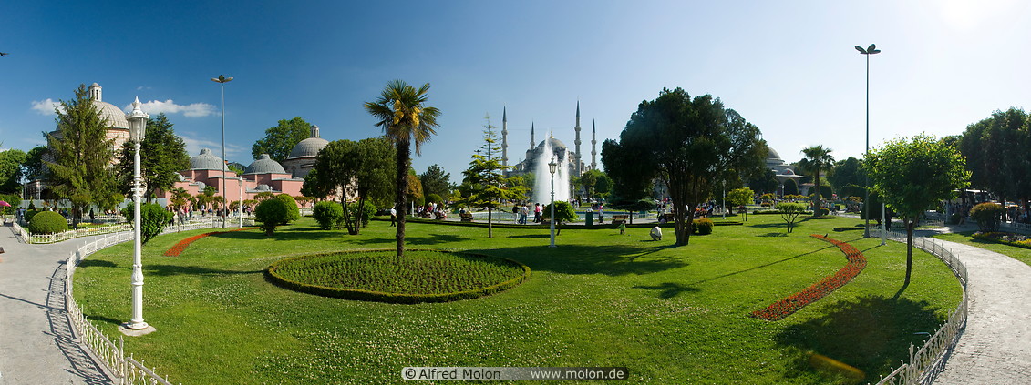 05 Lawn and Sultan Ahmed Blue mosque