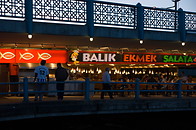 08 Restaurants below Galata bridge
