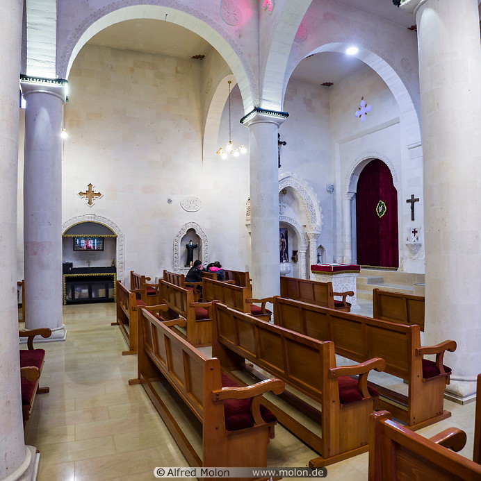 06 Mor Sharbel church interior