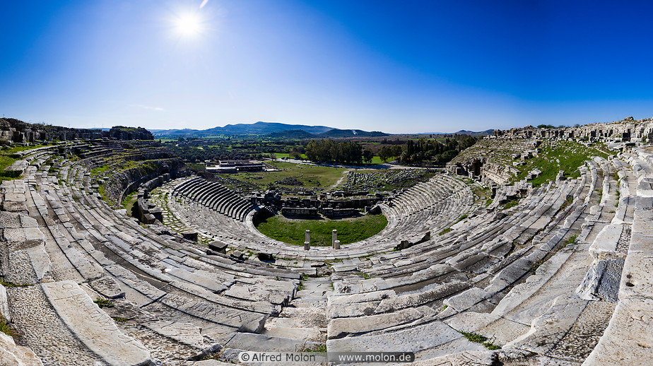 13 Miletos theatre