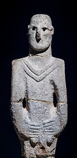 03 Urfa man statue