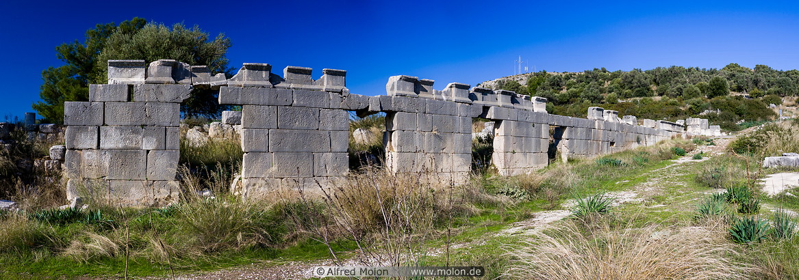 42 Wall ruins