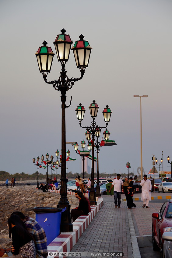 21 Street lanterns along Corniche