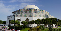 01 Abu Dhabi theatre