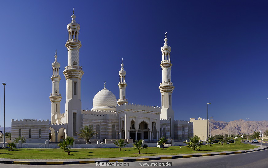 04 Sheikh Zayed mosque