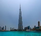 29 Burj Khalifa and pond