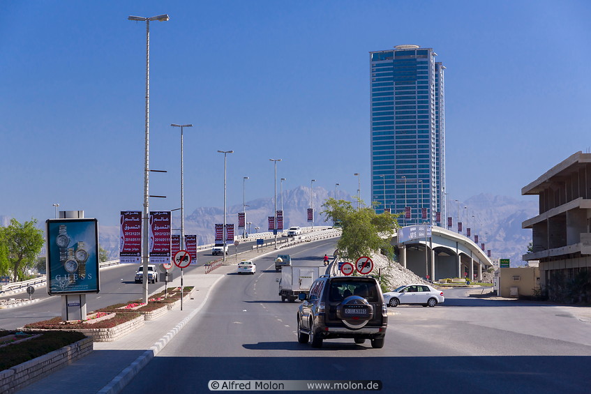 05 Al Hisn road