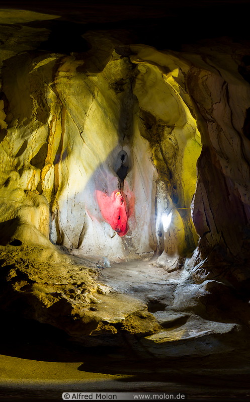 10 Am Phu cave