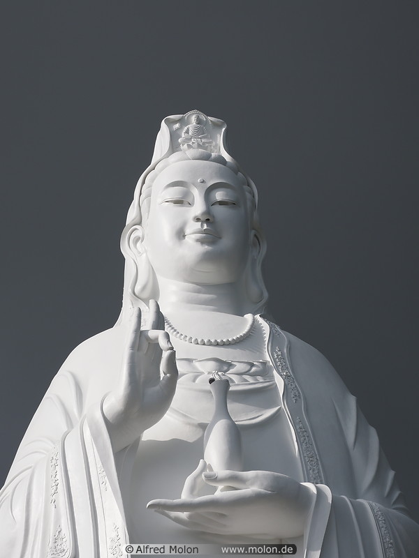 14 Goddess of mercy statue