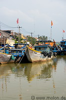 03 Boats anchored in river