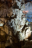 18 Stalactites and other rock formations