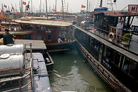 06 Boats in Halong harbour