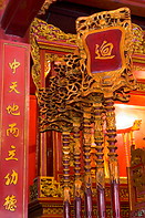 13 Red and golden decorations