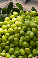 08 Green pears