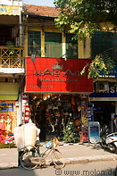 09 Apparel fashion shop