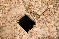 06 Hidden door to tunnels