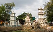 09 Cemetery - Giac Vien pagoda